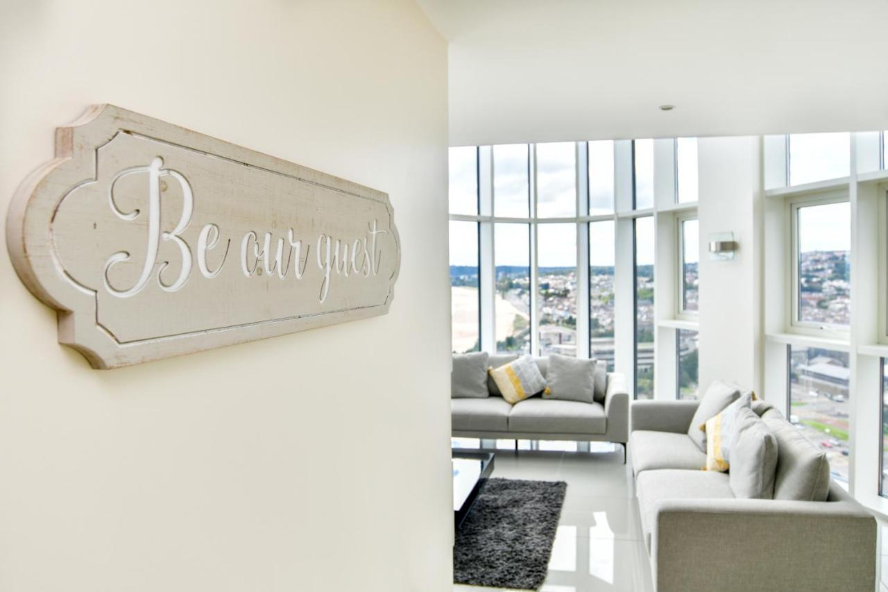 Just Stay Wales - Meridian Quay Penthouses Swansea Zewnętrze zdjęcie