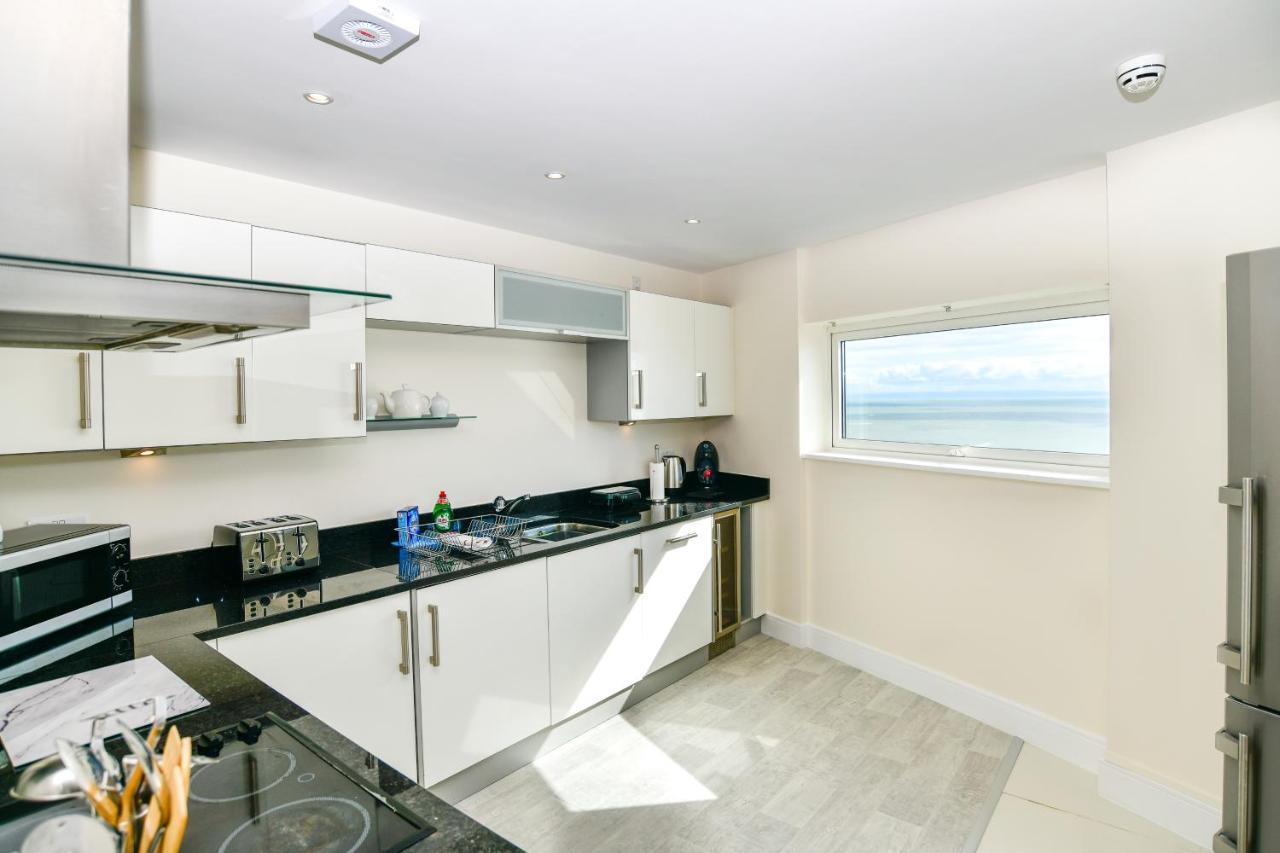 Just Stay Wales - Meridian Quay Penthouses Swansea Zewnętrze zdjęcie