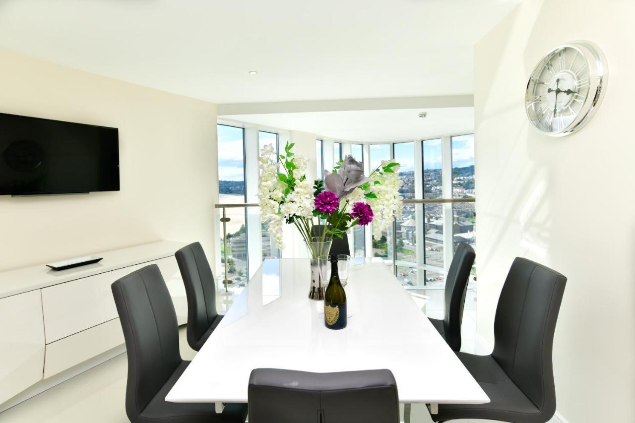 Just Stay Wales - Meridian Quay Penthouses Swansea Zewnętrze zdjęcie