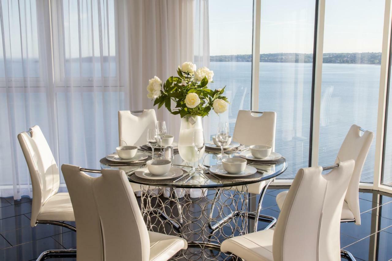 Just Stay Wales - Meridian Quay Penthouses Swansea Zewnętrze zdjęcie