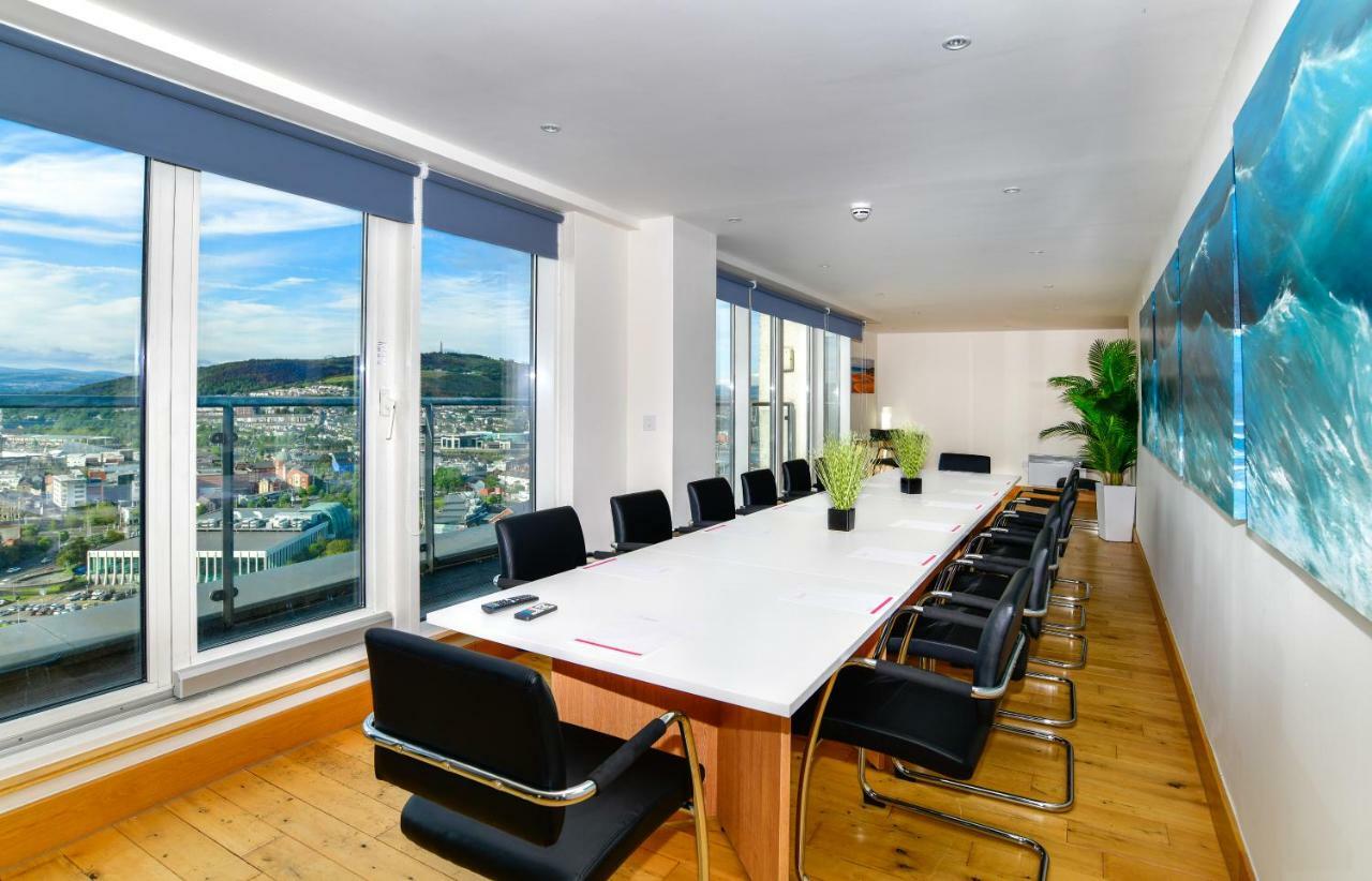 Just Stay Wales - Meridian Quay Penthouses Swansea Zewnętrze zdjęcie