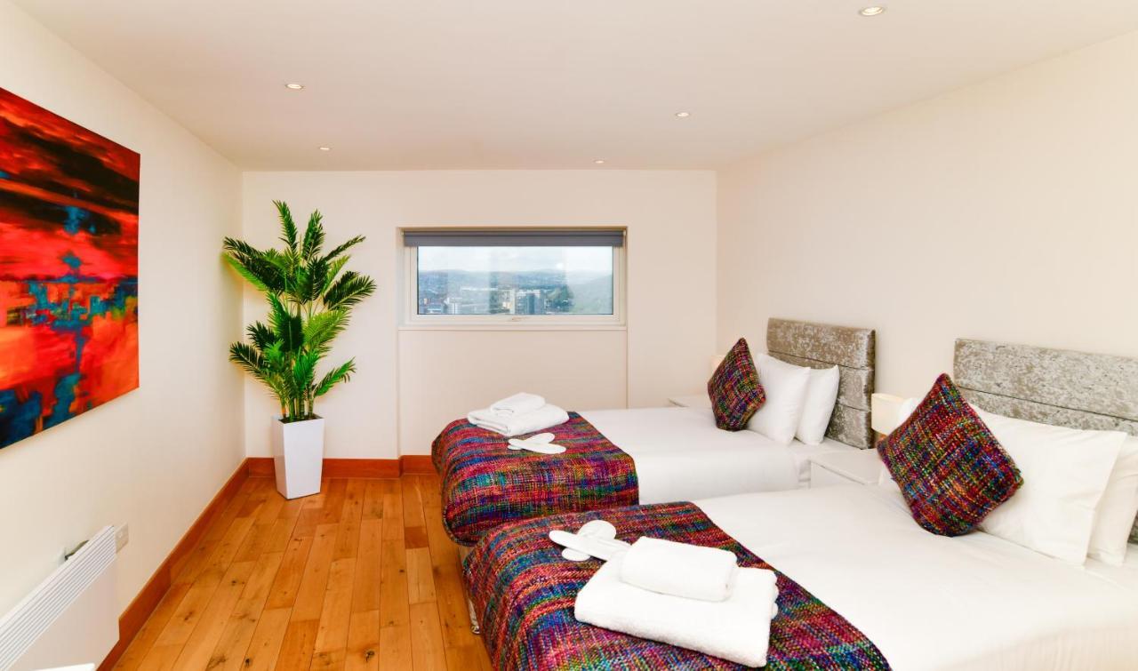 Just Stay Wales - Meridian Quay Penthouses Swansea Zewnętrze zdjęcie